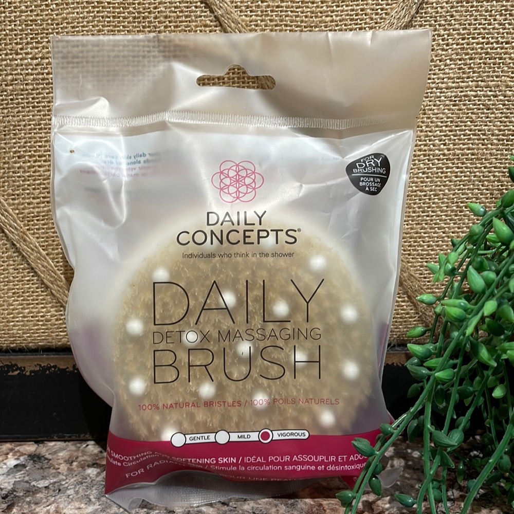 Daily Concepts massaging brush